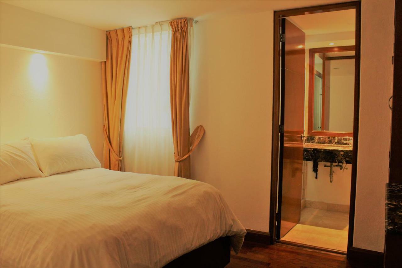 Condesa Suites เม็กซิโกซิตี้ ภายนอก รูปภาพ