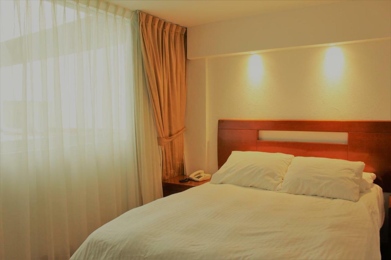 Condesa Suites เม็กซิโกซิตี้ ภายนอก รูปภาพ