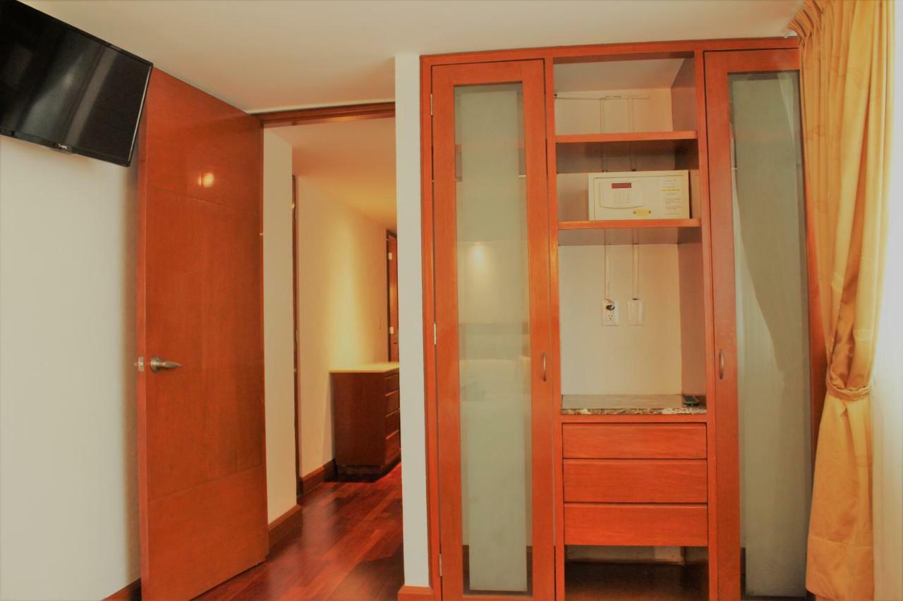 Condesa Suites เม็กซิโกซิตี้ ภายนอก รูปภาพ